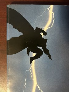 Batman The Dark Knight Returns TPB VF-NM DC Comics 1986 by Frank Miller 2nd Prnt