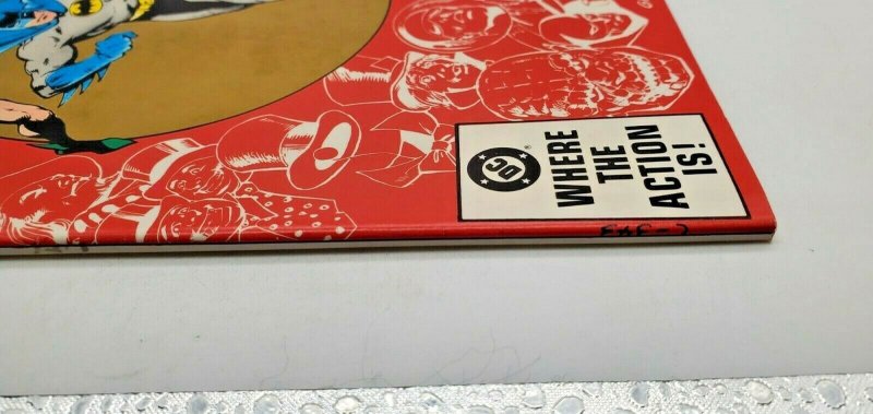 Detective Comics #526 Batman 500th Appearance and Anniversary Issue! (1983) NM