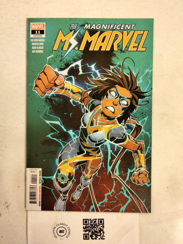 The Magnificent Ms. Marvel #11 NM Marvel Comic Books Champions 26 HH31