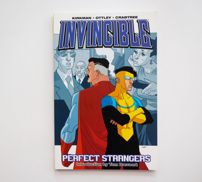 Invincible: Perfect Strangers Vol. 3 (2003)