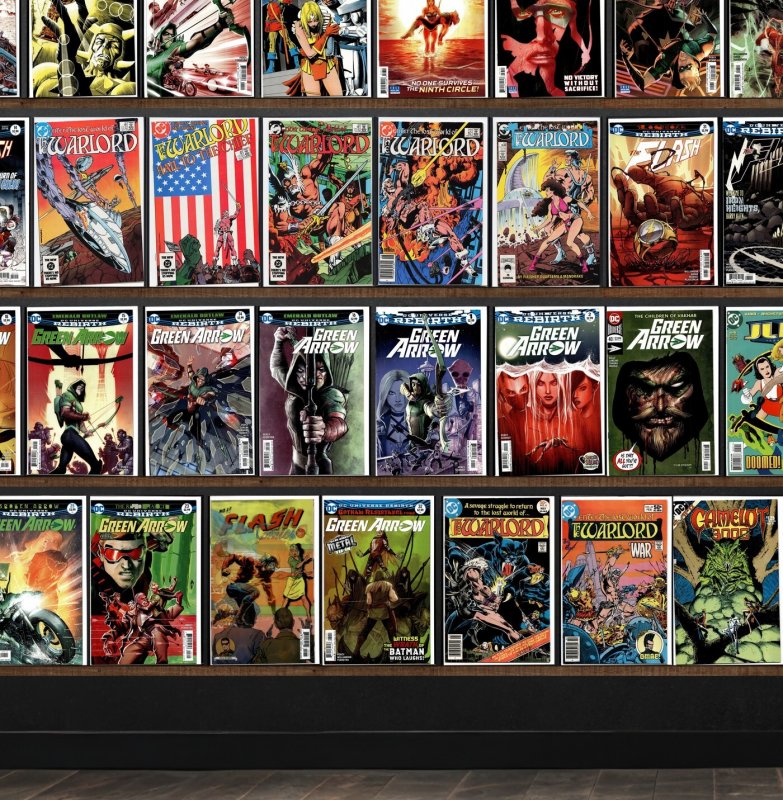 Huge Lot 140+ Comics with The Flash, Green Arrow, Warlord & More!