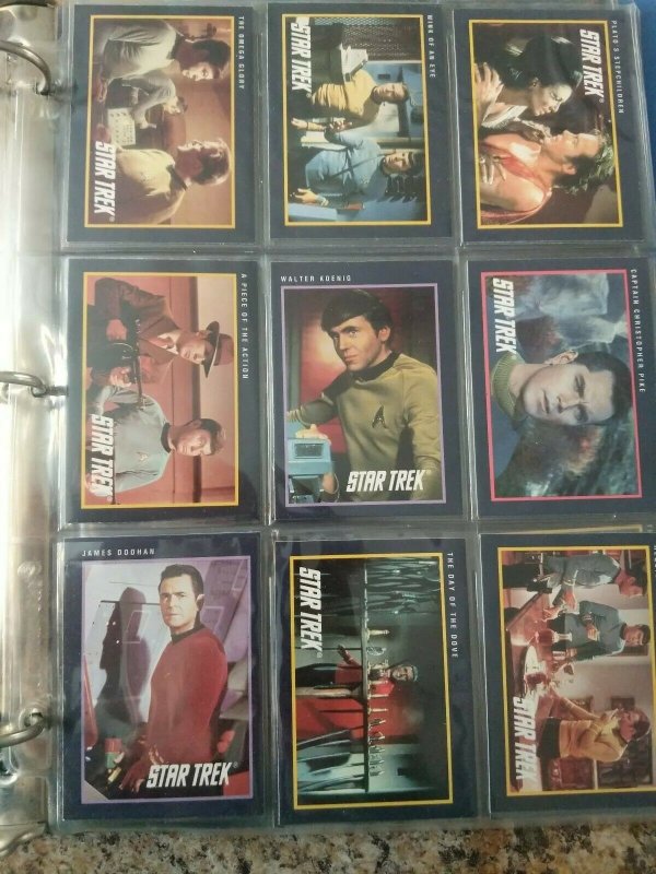 Lot Of 1991 Paramount Pictures Star Trek Cards 