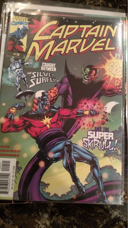 CAPTAIN MARVEL #10 (Marvel,2001) Condition NM/MT