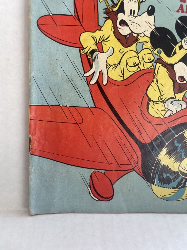 Four Color #214 1949 Dell Mickey Mouse Sky Adventure