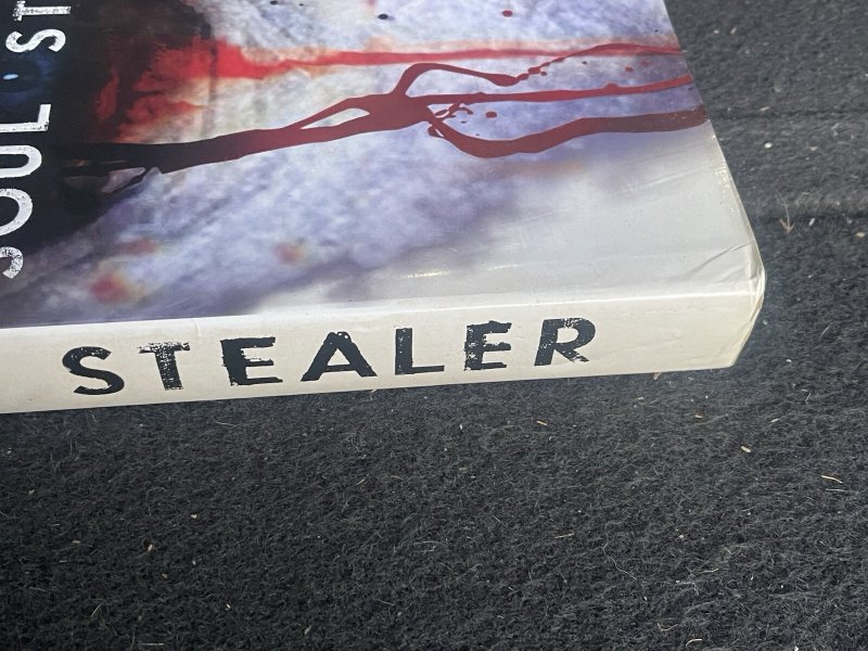 Soul Stealer SIGNED Collector's Edition Michael Easton 2011 Black Water HCDJ
