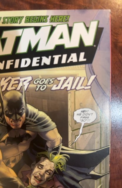 Batman Confidential #22 (2008)