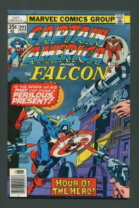 Captain America #221 /   8.5 VFN+  / Gil Kane Cover / May 1978