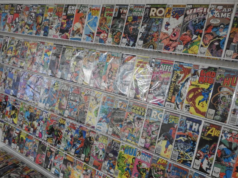 Huge Lot 140+ Comics Fantastic Four,  Hulk, Avengers+ Avg VF Condition
