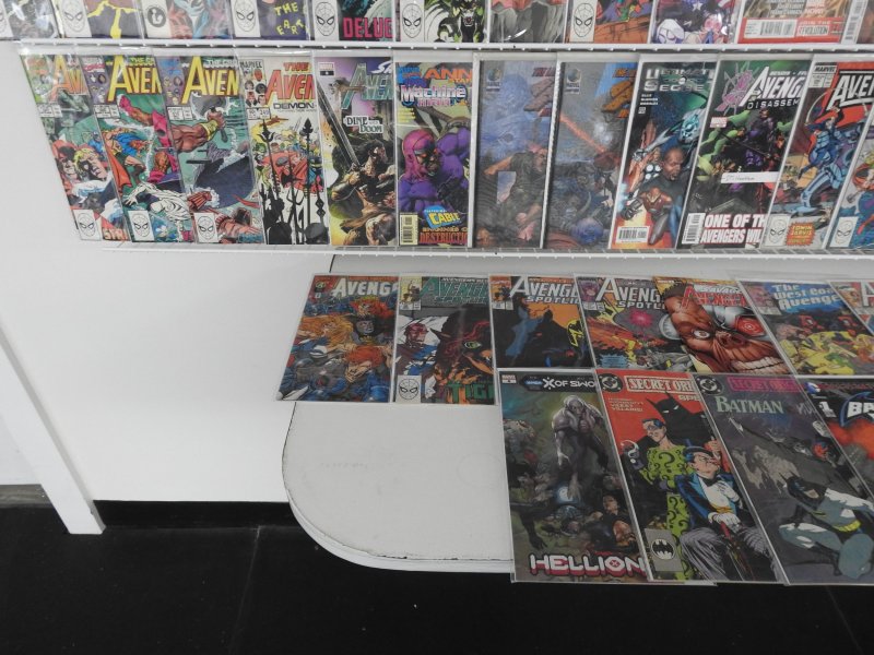 Huge Lot 140+ Comics W/ What If, Avengers, X-Men, +More! Avg VF- Condition!