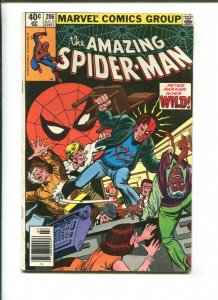 AMAZING SPIDER-MAN #206 - PARKER GOES WILD The Fisherman Collection (7.0) 1980