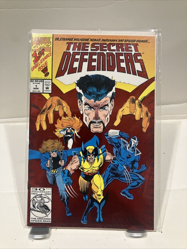 THE SECRET DEFENDERS #1 Marvel Comics 1993 Red Foil Cover