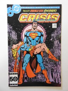 Crisis on Infinite Earths #7 (1985) VF/NM Condition!