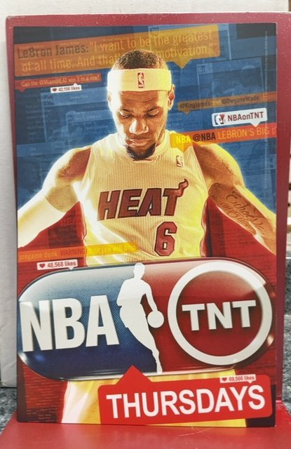 Justice League #25 Variant Cover (2014)