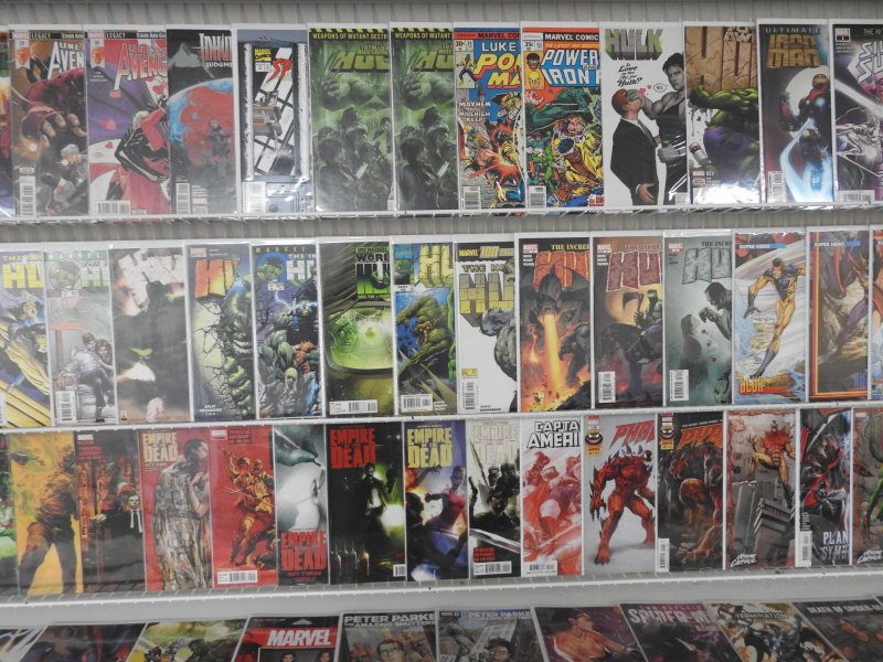 Huge Lot 140+ Comics W/ Hulk, Avengers, Eternals, +More! Avg VF+ Condition!