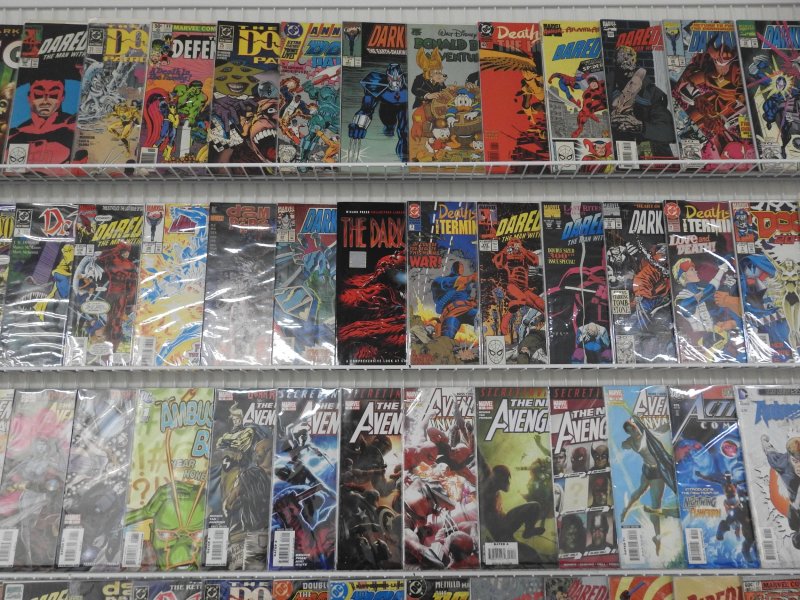 Huge Lot 112 Comics W/ Daredevil, Defenders, Avengers, +More! Avg VF- Condition!