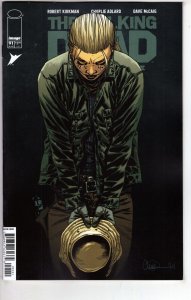 Walking Dead Deluxe #91 Cover B Charlie Adlard & Dave Mccaig Variant (Mature)