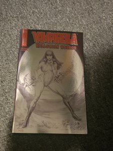 Vampirella: Halloween Horror #1R NM; Dynamite | FOC 1:7 Variant Foil Buzz Vam NM
