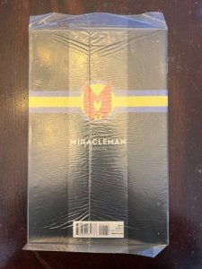 All-New Miracleman Annual (2015) - MT + Polybagged !