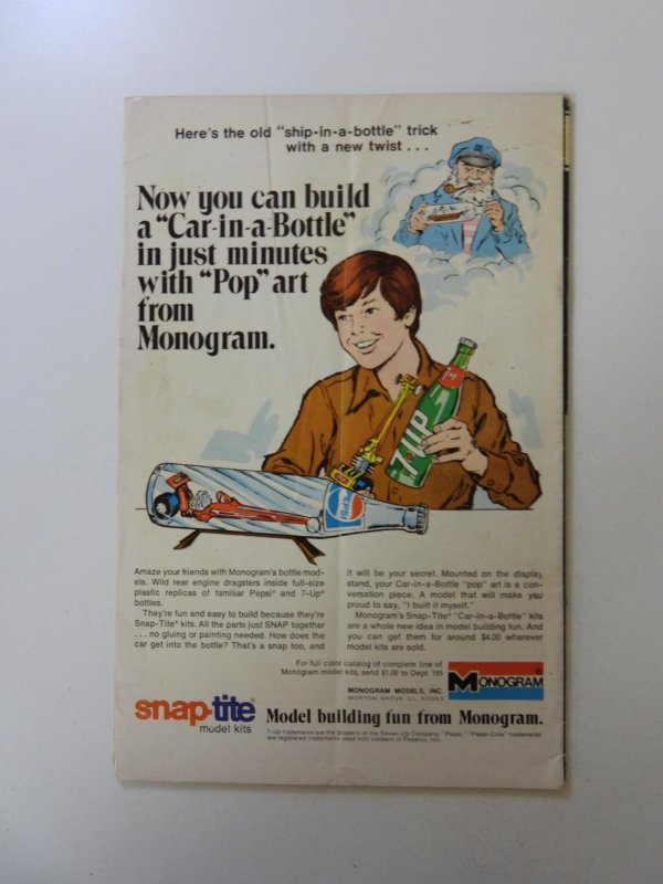 Wonder Woman #220 (1975) VG condition subscription crease