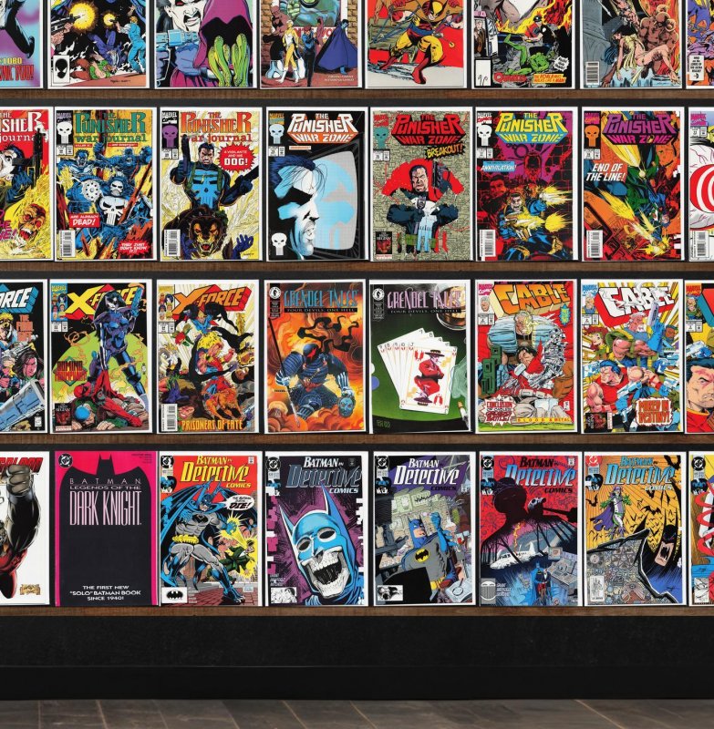 Huge Lot 150+ Comics with Detective Comics, X-Force, L.E.G.I.O.N. & More!