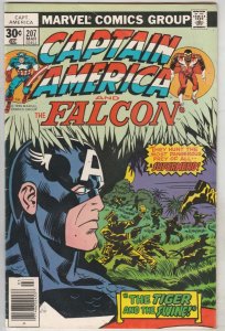 Captain America #207 (Mar-77) FN/VF Mid-High-Grade Captain America