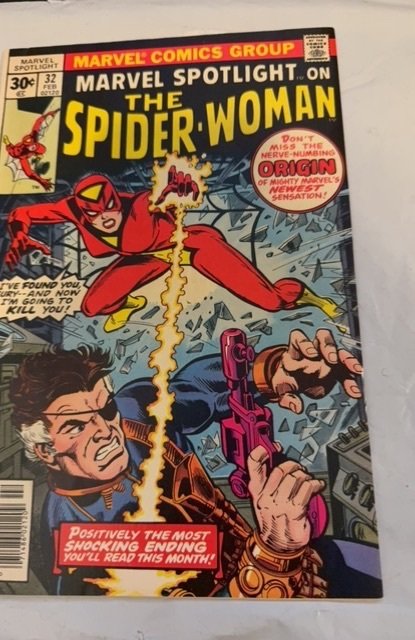 Marvel Spotlight #32 (1977)first app of Spuder-womanBuscema