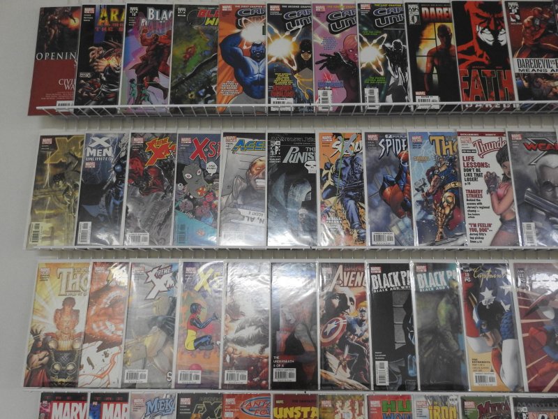 Huge Lot 160+ Comics W/X-Men, Black Panther, Avengers+ Avg VF+ Condition!!