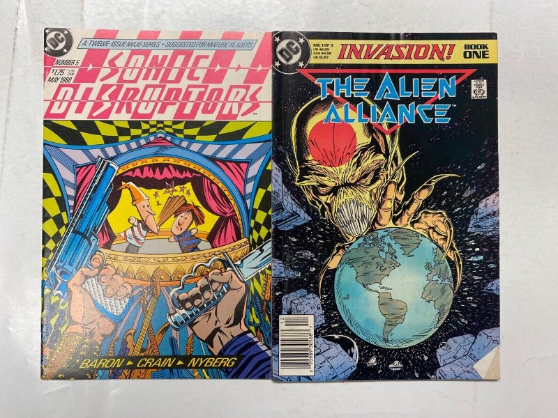 4 DC comic books Justice League Task Force Sonic Disruptors Alien 25 KM33