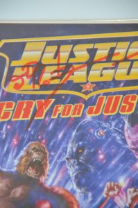 Justice League, Cry for Justice #1, Singed by James Robinson.