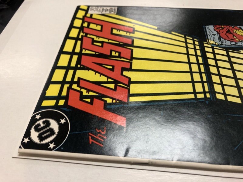 Flash (1985) # 349 (VF) Canadian Price Variant (CPV) !