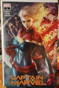 Captain Marvel #1 NM