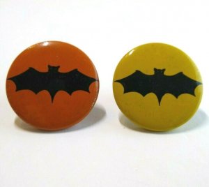 Batman Orange Yellow Pinback Button Badges 2 Original 1989 Licensed Official Bat 