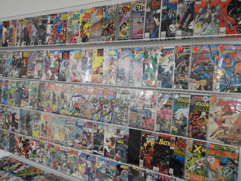 Huge Lot 160+ Comics W/ Batman, Punisher, Spider-Man, +More! Avg FN/VF Condition