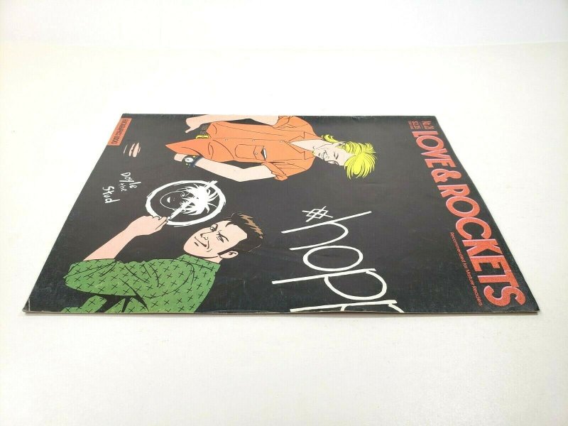 LOVE and ROCKETS No. 28 Fantagraphics 1st Printing 1988 Adult Comic Magazine