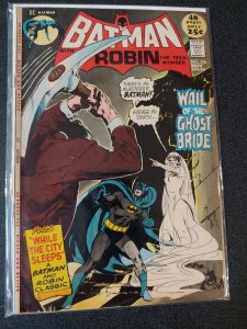 BATMAN #236 FINE BRONZE AGE CLASSIC