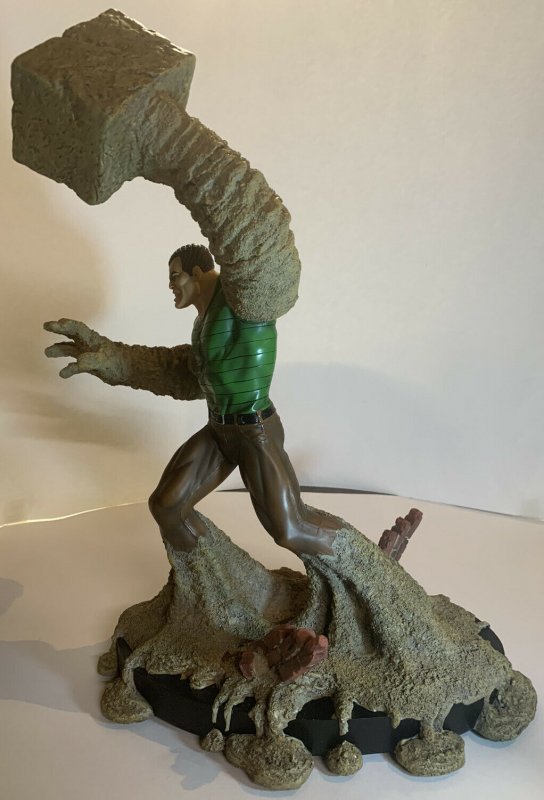 Sandman statue Bowen 413/700 Mint Box Shows Shelf Wear Doesn’t Seem Displayed