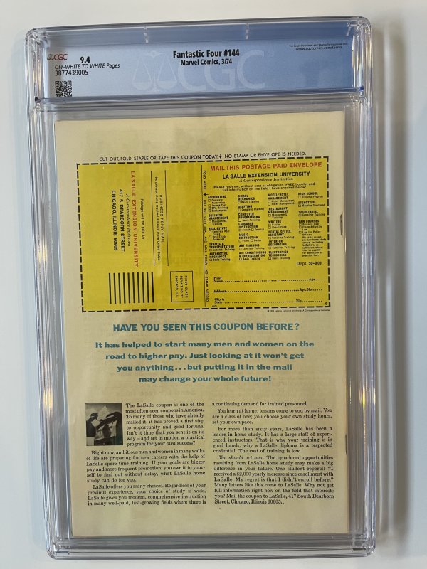 Fantastic Four #144 - CGC 9.4 -  Doctor Doom and Darkoth Appearance (1974)