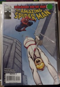 Amazing Spider-Man # 559  2008  MARVEL disney  BRAND NEW DAY  don slott
