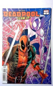 Deadpool Team-Up #5 (2025) Marvel Comics 9.4 NM Spider-Gwen 1st Print Comic Book