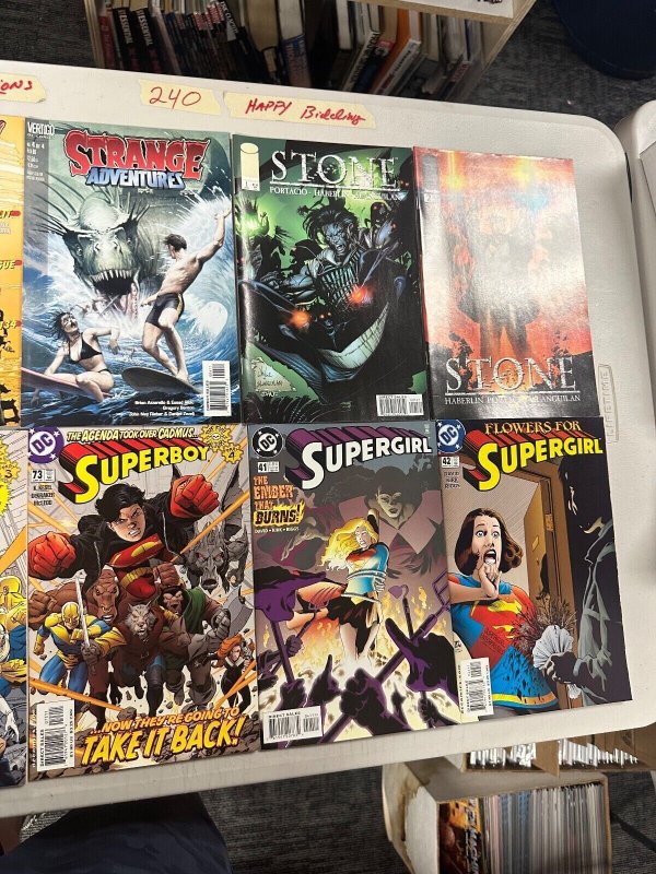 Lot of 10 Comic Lot (see pictures) 240-32