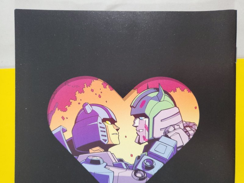 Transformers Valentine's Day Special 2020 IDW Publishing