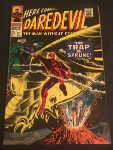 DAREDEVIL #21 VG+/F- Condition