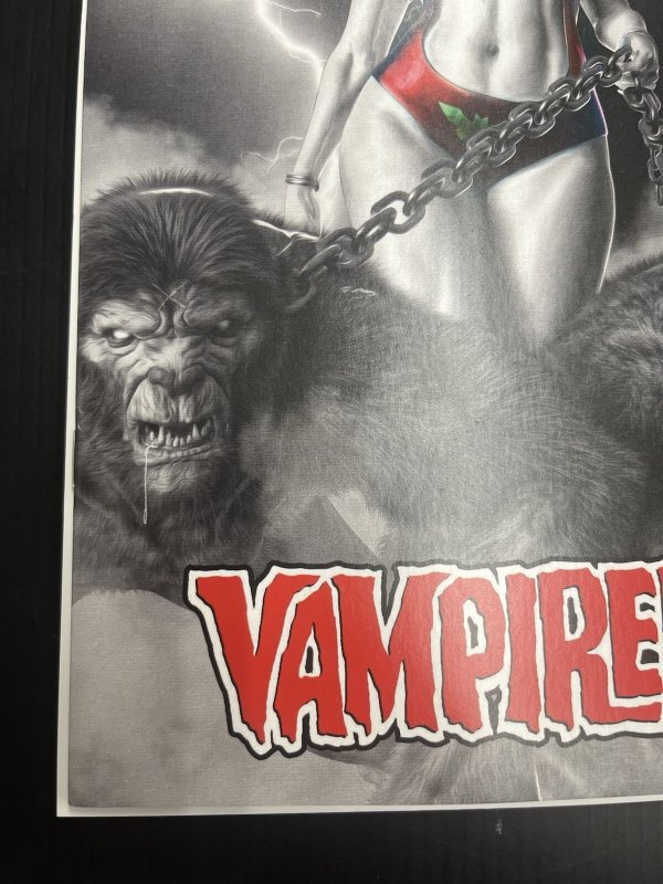 Vampirella (2025) #1 ZH FOC 1:20 MARK SPEARS Var Edition NM PROSHIPPER