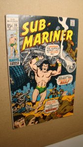 SUB-MARINER 39 *GLOSSY* VS SURFACE WORLD 1971 MARVEL