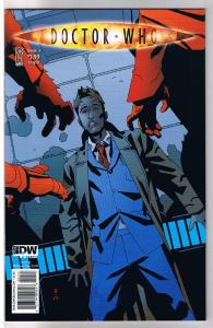 DOCTOR WHO #4 B, NM-, Matthew Smith, Fugitive, Judoon, 2009,IDW,more DW in store