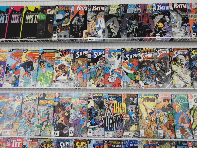 Huge Lot 190+ Comics W/ Batman, Superman, Green Lantern+ Avg Fine/VF Condition!!