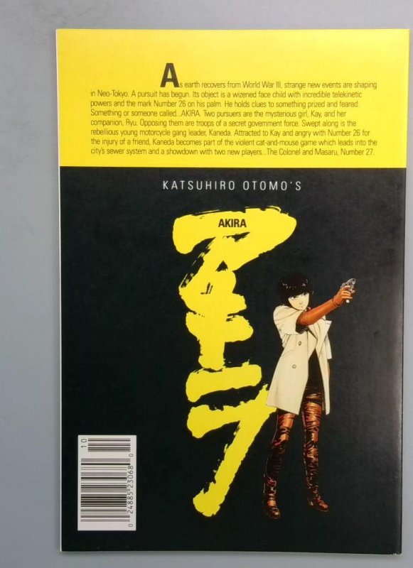 Akira #2, NM Katsuhiro Otomo, Epic/Marvel Comics 1988