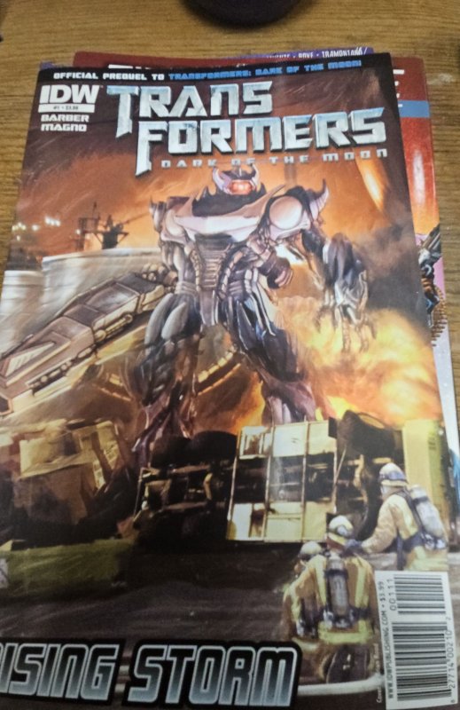 Transformers: Dark of the Moon Movie Prequel: Rising Storm #1 (2011)