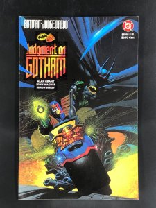 Batman/Judge Dredd: Judgment on Gotham (1992)