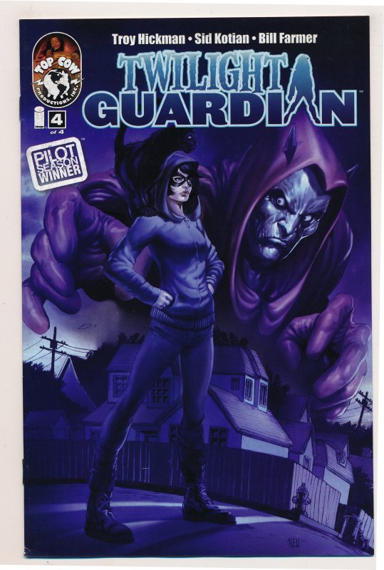 Twilight Guardian (2011) #1-4 VF/NM Complete series and Twilight Guardian Pilot